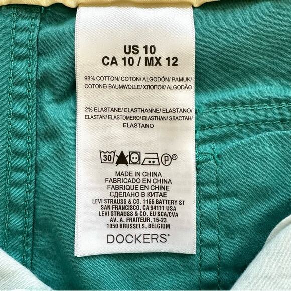 Dockers Women Green Mid Rise Chino Pockets 3” Everyday Shorts Size 10 NEW - Picture 11 of 13